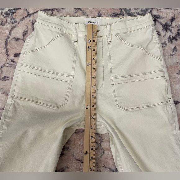 FRAME Carpenter Color Crop Flare Jeans Off White Size 26 - Picture 5 of 14